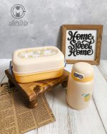 ظرف غذا دوطبقه و قمقمه نی‌دار طرح میوه - Image 4